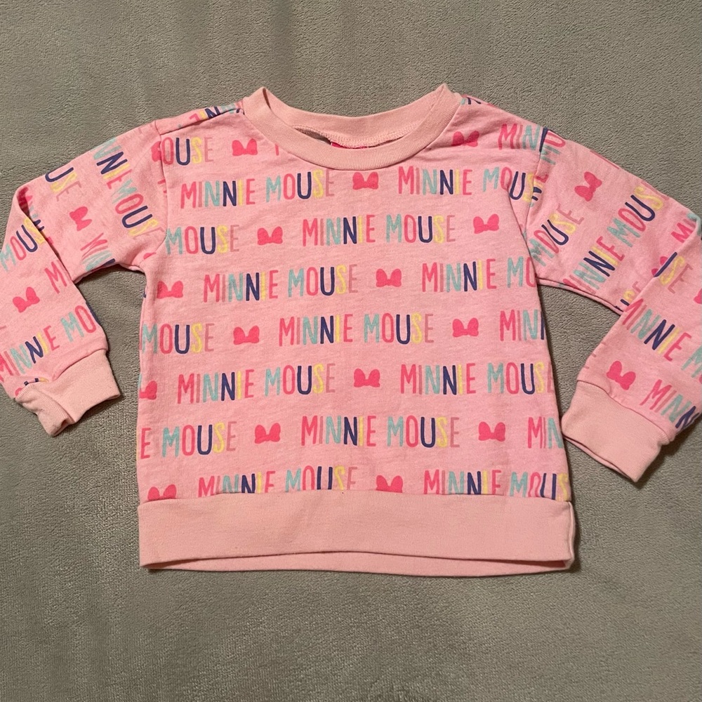 Minnie Mouse sweater